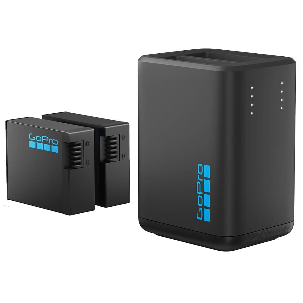Dual Battery Charger for HERO13 + 2 Enduro Batteries rent — Rendikaamera